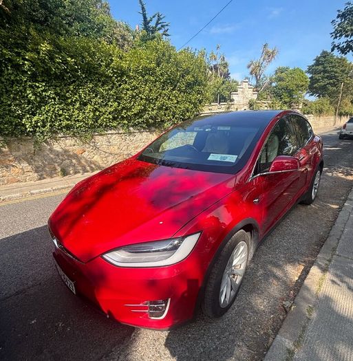 Tesla Model X 2020