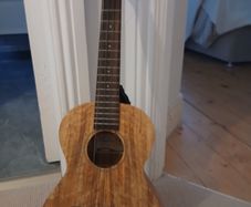 Kai KTI-30 Tenor Ukulele