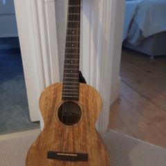 Kai KTI-30 Tenor Ukulele