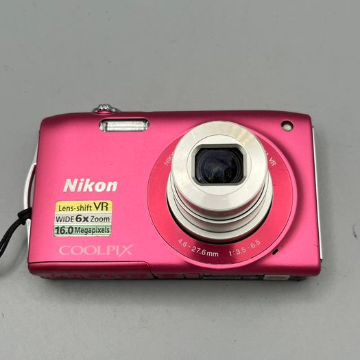 Nikon Coolpix S3300 16.0MP Compact Digital Camera Pink Tested Full Kit