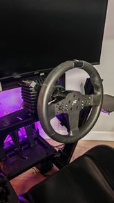 Fanatec CSL DD 5nm + P1 V2 Wheel