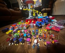 PAW Patrol Toys Bundle, Huge Set with Tower, Vehicles and Figures