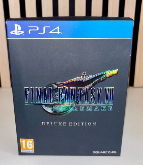 Final Fantasy VII Remake Deluxe Edition PS4