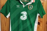 Ireland Football. Official Umbro Youths Xtra Large Boys Home Jersey.Matching Shorts Also Available. Collect In Dublin Or Receive Via Post.