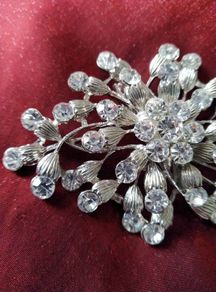 Large Diamonte Brooch