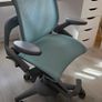 Ergonomic Kids Chair HINOMI Zee v2 Study Image 3