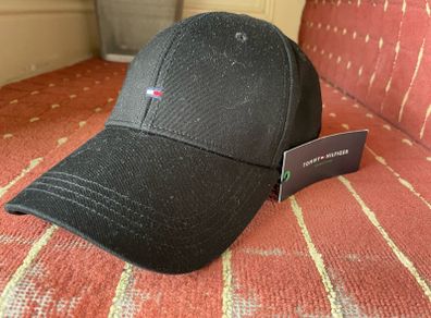 Tommy Hilfiger black cap