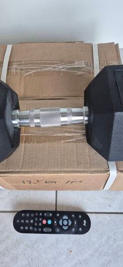 brand new 2x17.5kilo hex dumbbells