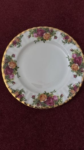 Royal Albert Ware Country Rose