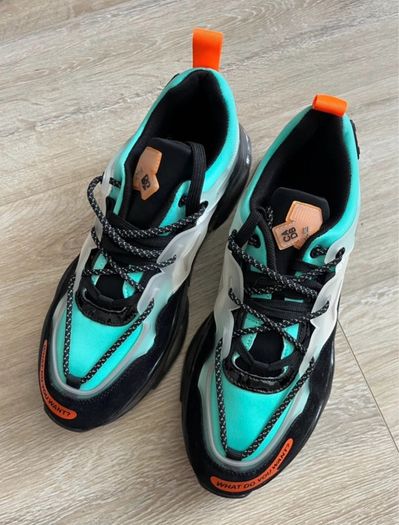 Men's trainers 43/9
