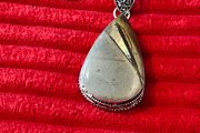 Beautiful Silver Toned Pendant - Good Quality (CS10)