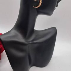 9 ct gold earrings