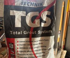 light grey grout