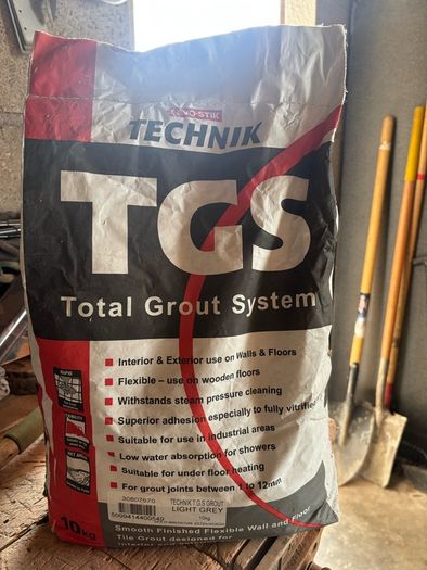 light grey grout