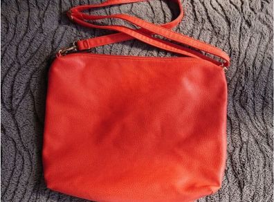 Oasis Orange Shoulder Bag
