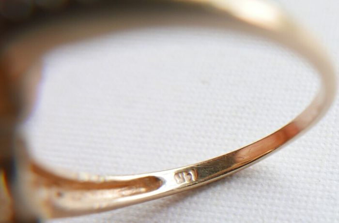 Vintage Solid 14k Gold Aquamarines And Diamonds Ring Size O - 3,35g