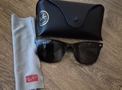 RayBans mens sunglasses (Brand new)