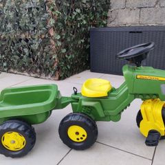 tractor