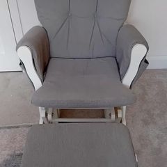 Babylo rocking chair and stool