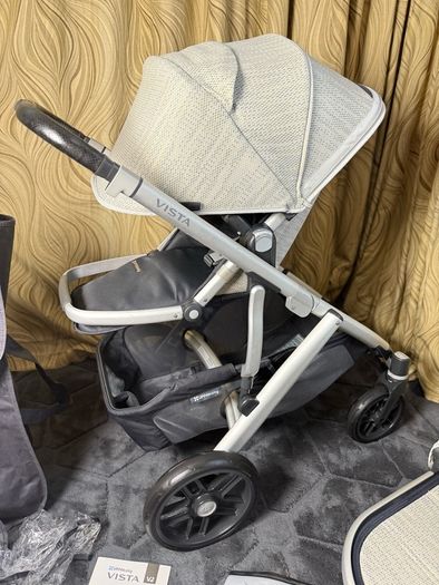 Uppababy Vista V2 travel system