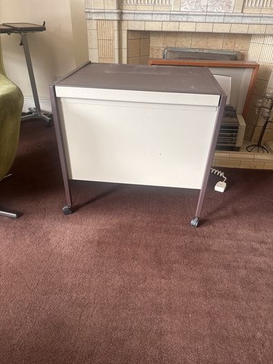 Metal Filing. Troley Free