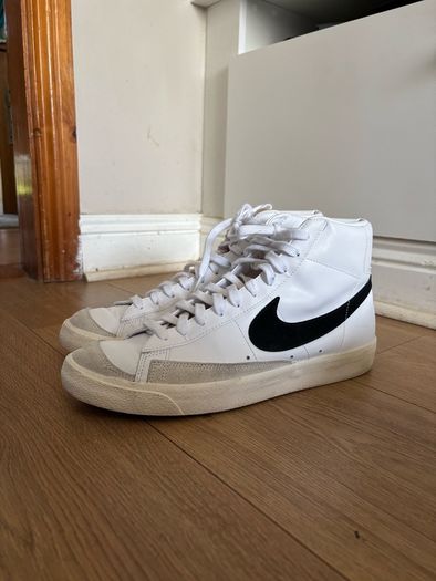 Nike Blazer Mid 77