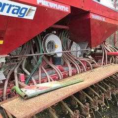 Accord seed drill