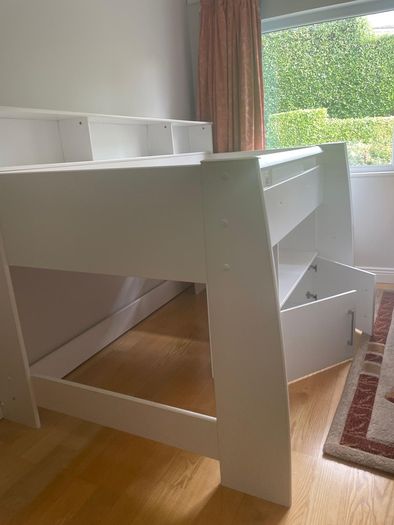 Children's bed with storage
