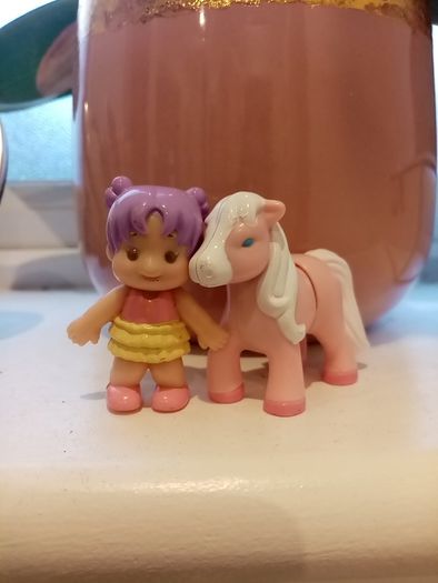 Magnetic toy girl and horse