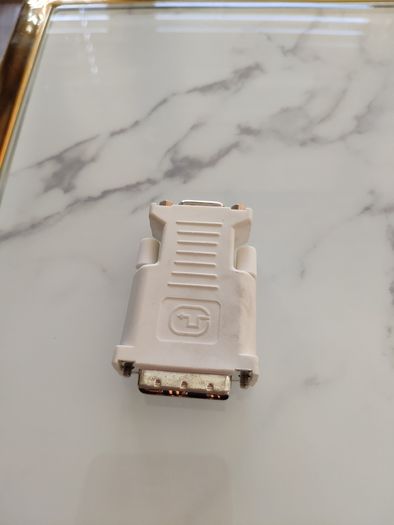 DVI to D-Sub adapter, converter, connector