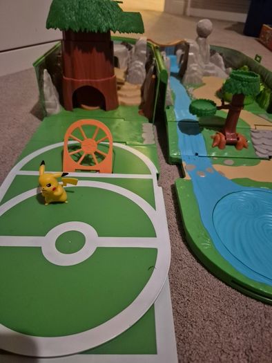 Pokemon play carry case