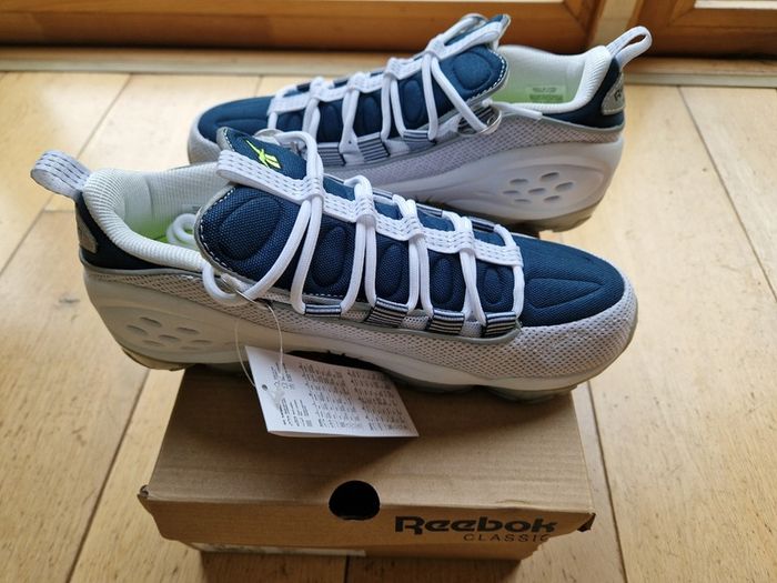 New - Reebok DMX RUN 10 trainers UK 7.5 (EUR 41)