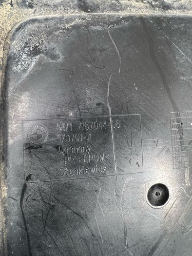 7187044 BMW F10 Front Right Fender Liner Insert Cover 5171 7187044-08 A3l3b27g