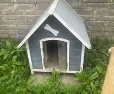 dog kennel