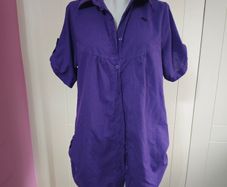 Abercrombie and Fitch ladies purple t-shirt