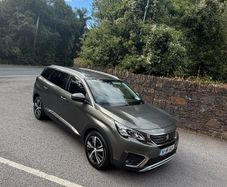 Peugeot 5008..!!!!!!
