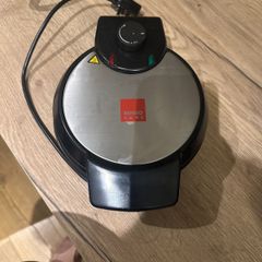 sensio waffle maker round