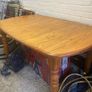 table and chairs Image 3