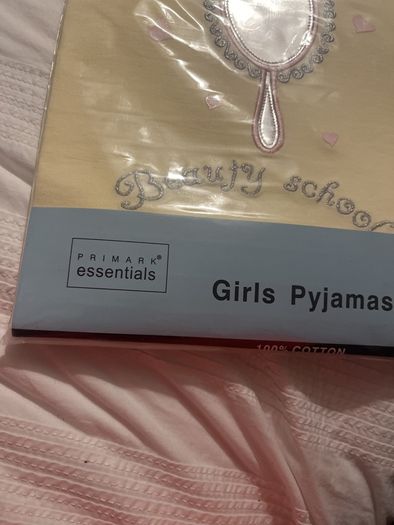Girls lemon Pyjamas
