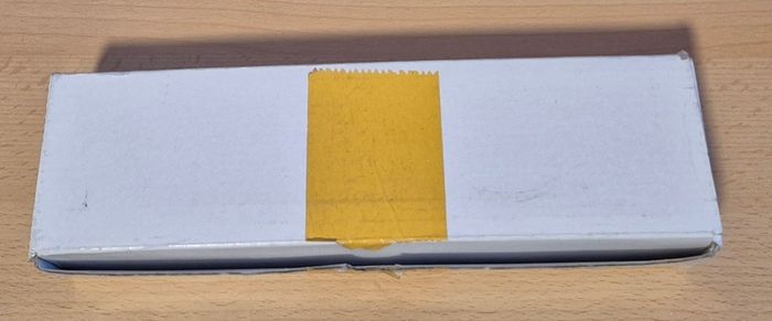 Electronic door bolt