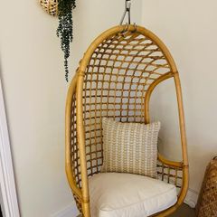 Egg Hanging Chair