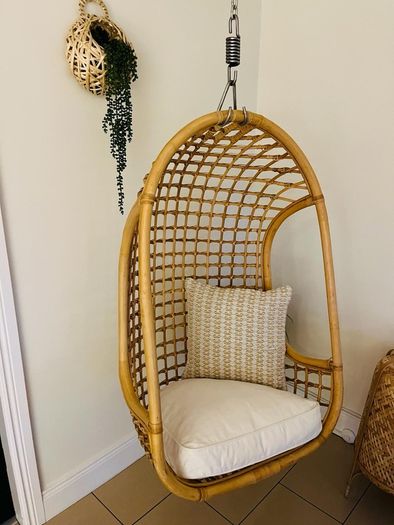 Egg Hanging Chair