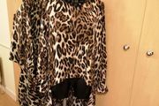 Women's Top Nwot Size 16
