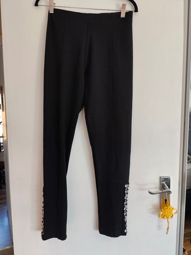 Desigual black trousers, embroidered floral hem, M, new