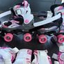 Roller skates & Pads & Helmet Image 3