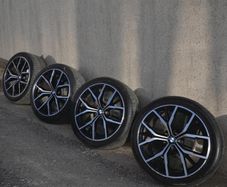 19" Bmw G30/g31 Genuine 845m