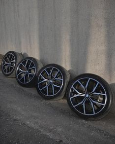 19" Bmw G30/g31 Genuine 845m
