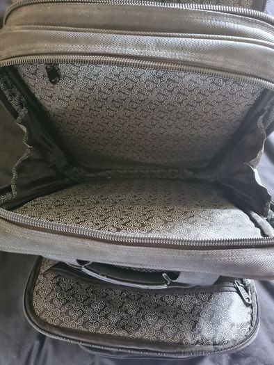 Mobile Laptop Office/Case