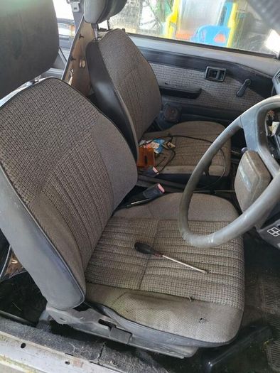 toyota starlet breaking