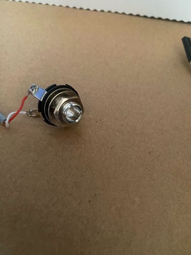 Mono output Jack Socket